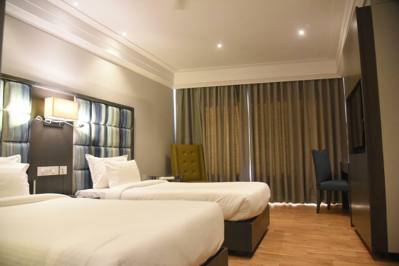 Hotel Accord Premier Raigarh Luaran gambar