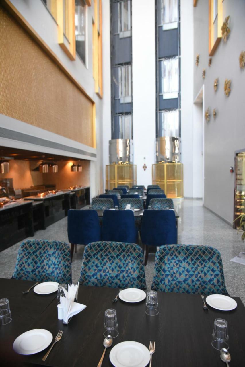 Hotel Accord Premier Raigarh Luaran gambar